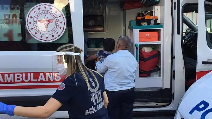 'Motosiklet ile otomobil çarpıştı: 3 yaralı'
