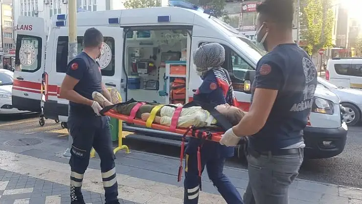 'Motosiklettin çarptığı çocuk yaralandı'