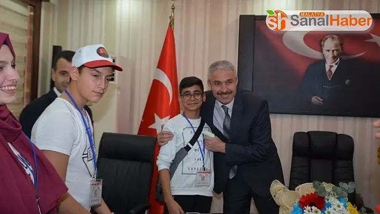Müdür Ergüder, çocukların Dünya Çocuk Hakları Gününü kutladı
