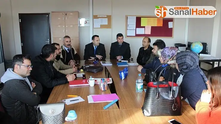 Müdür Tunçmen, Bölükyayla Lisesinde incelemelerde bulundu