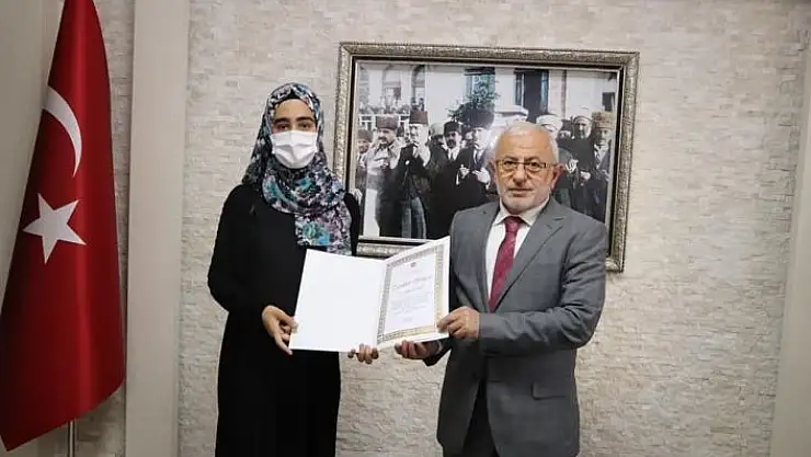 'Müftü Akkuş´tan gönüllü destekçilere teşekkür belgesi'