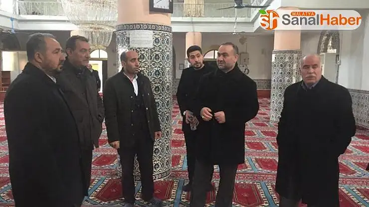 Müftü Taşçı depremde hasar gören camide incelemede bulundu