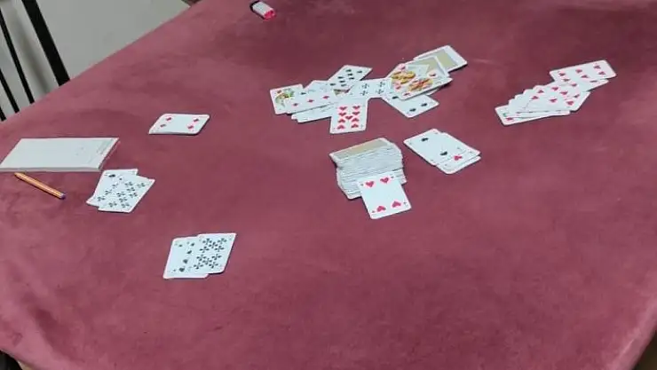 'Mühürlenen lokalde kumar oynayan 11 kişiye 34 bin lira para cezası'