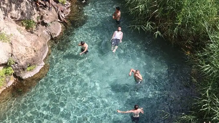 'Ne Antalya ne de İzmir, Malatya´da sıcaktan bunalanların adresi Karasu'