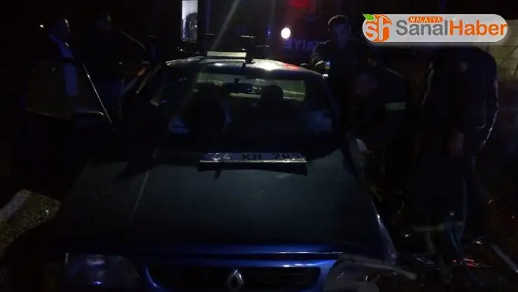 Nurhak'ta trafik kazası: 1'i çocuk 6 yaralı