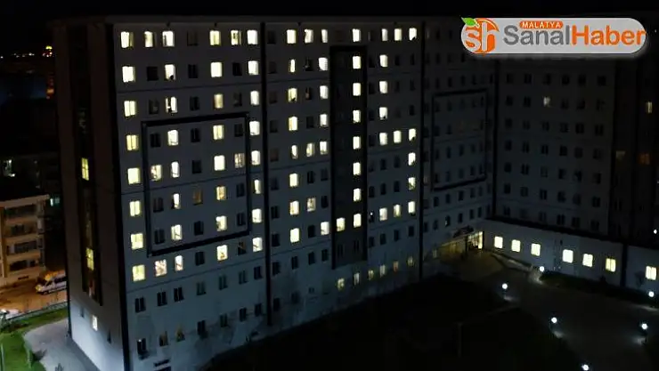 Öğrenciler  'Barış' yazarak Mehmetçiğe destek verdi