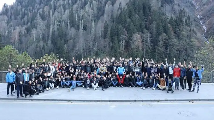 'Öğrenciler kampta stres attı'