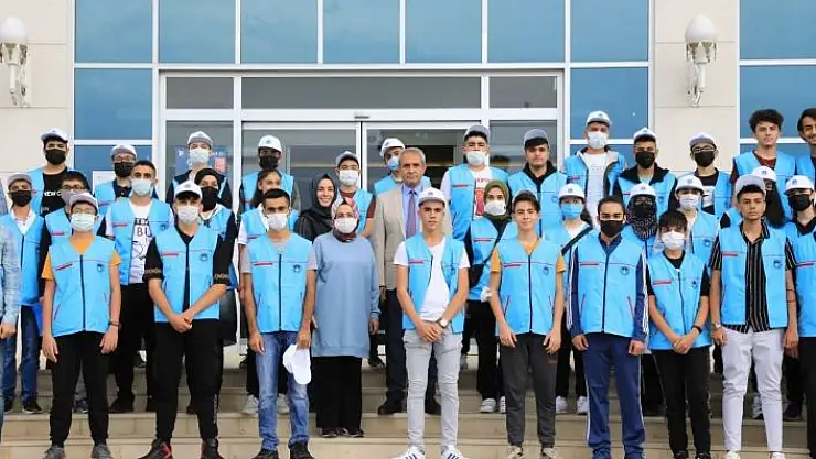 'Öğrenciler TEKNOFEST´ istedi Başkan Güder geri çevirmedi'