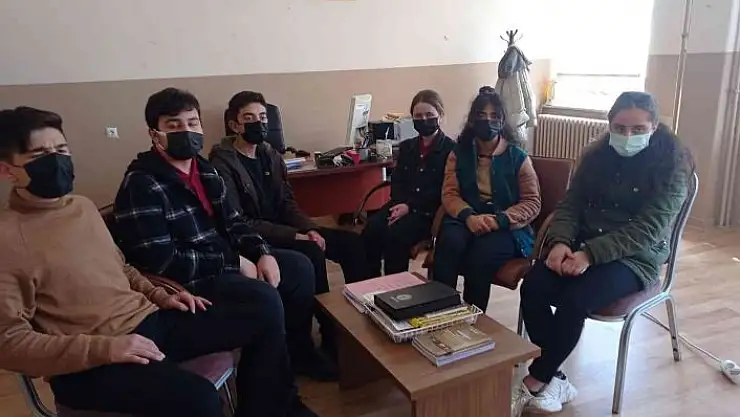 'Öğrencilerin meslek seçmelerine destek'