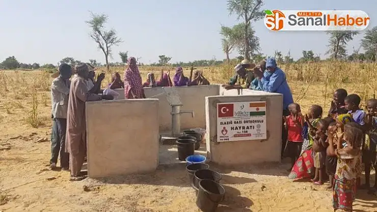 Öğretmen ve öğrencilerden Nijer'e su kuyusu