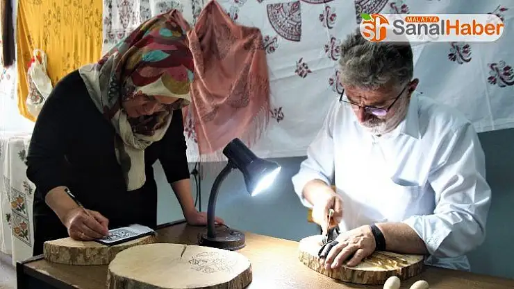 Önce kendi sonra kocası başladı, sanatın ustası oldular