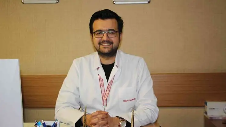 'Op. Dr. Emre Yalçın: ''Gebelerimiz aralıklı olarak da oruç tutabilir'''