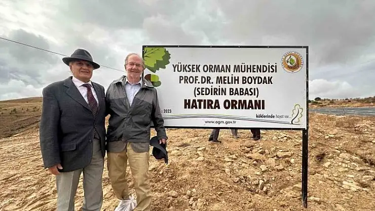 'Ordinaryüs Prof. Cahit Arf´ın ABD´li damadından Türk mühendise Türkçe övgüler'
