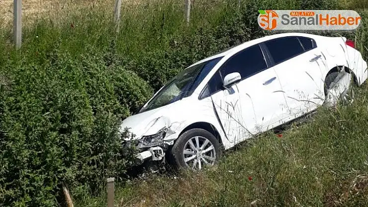 Otomobil ile kamyonet çarpıştı: 2 yaralı