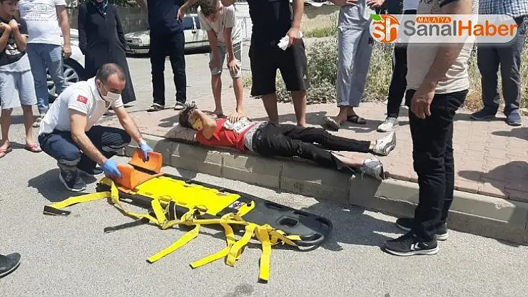 Otomobil ile motosiklet çarpıştı: 1 yaralı