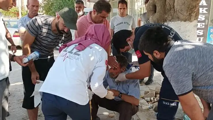 'Otomobil yayaya çarptı: 1 yaralı'
