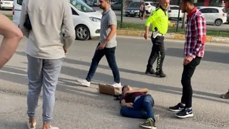 'Otomobille çarpışan motosikletin sürücüsü yaralandı'
