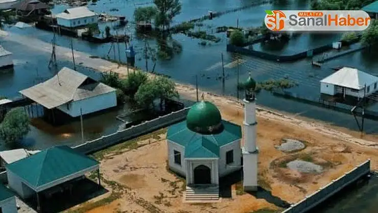 Özbekistan'da baraj duvarı çöktü