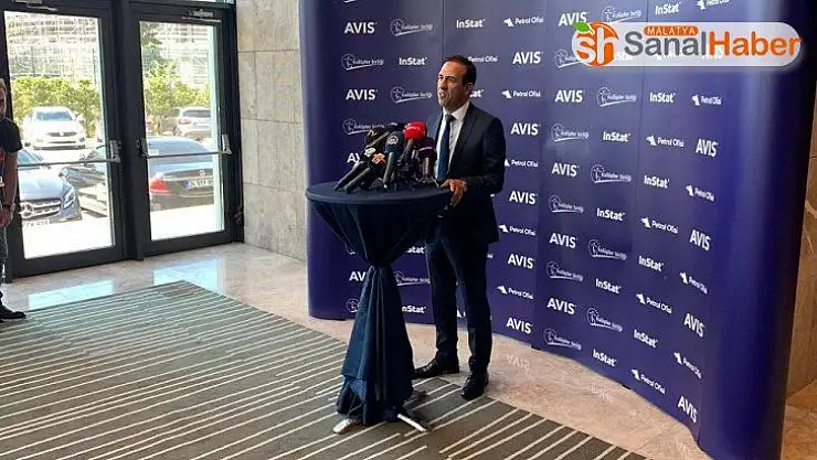 Adil Gevrek: 'Heyecan veren bir takım oluşturduk'