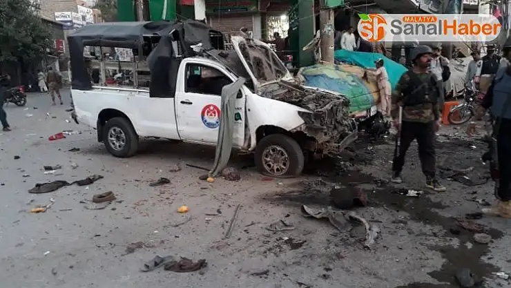 Pakistan'da patlama: 4 ölü, 20 yaralı