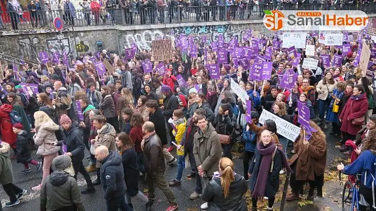 Paris'te binlerce kişi kadına şiddete karşı yürüdü