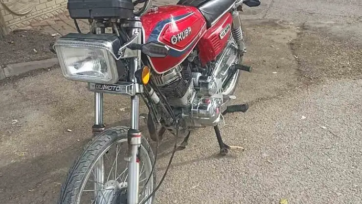 'Park halindeki motosiklet çalındı'