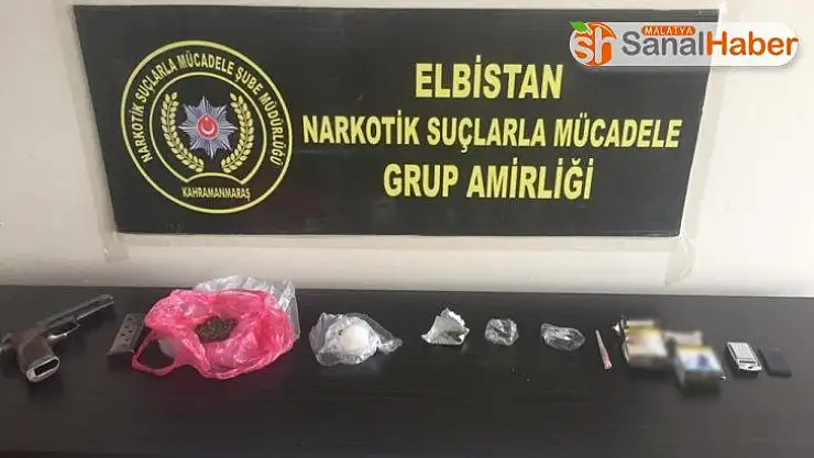 Polisten sokak satıcılarına operasyon: 2 şüpheli tutuklandı