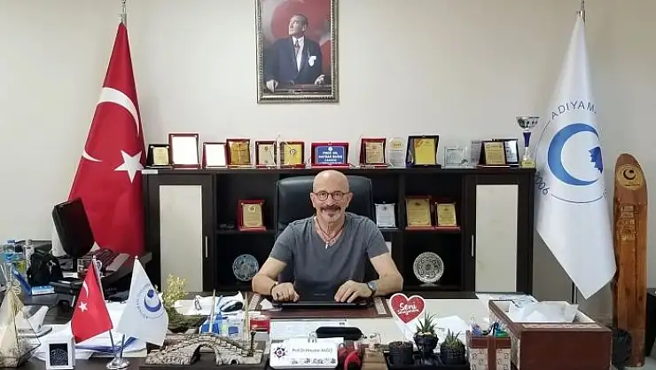 'Prof. Dr. Bağış: ''Covid-19 aşıları kısırlık yapmaz, hastalık iktidarsızlık yapar'''