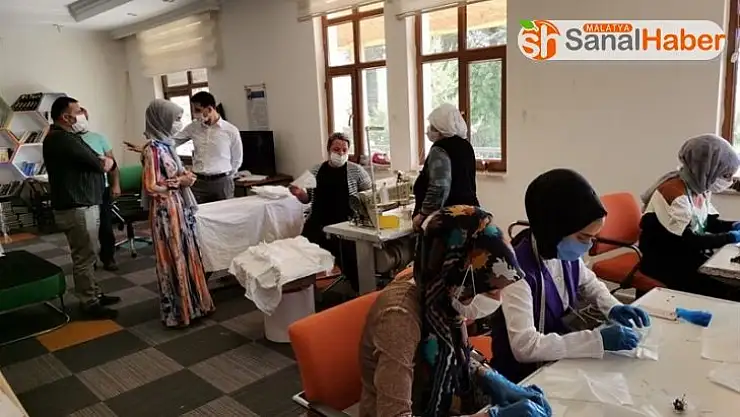 Pütürge'de de maske üretiliyor