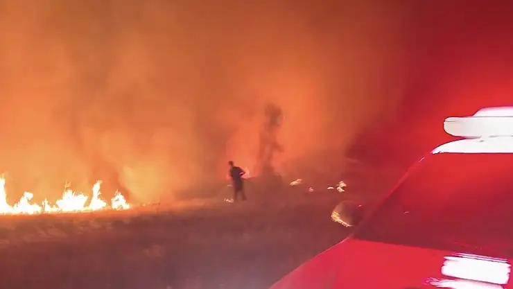 Pütürge'deki arazi yangını büyümeden söndürüldü