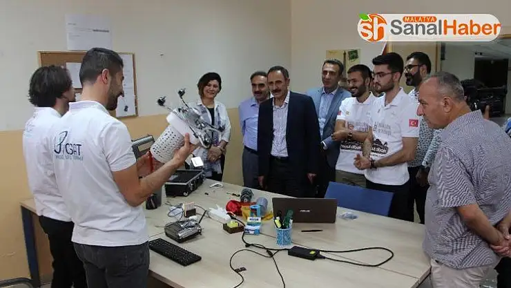 Rektör Demirdağ, Teknofest'e katılacak İHA takımlarını  ziyaret etti