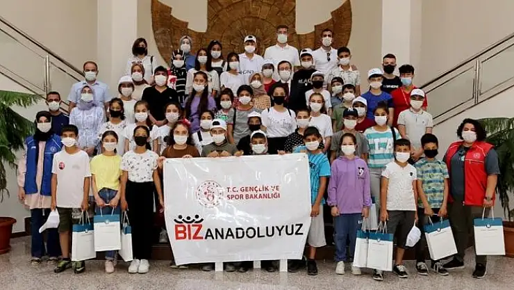 'Rektör Kızılay, öğrencilerin meraklarını giderdi'