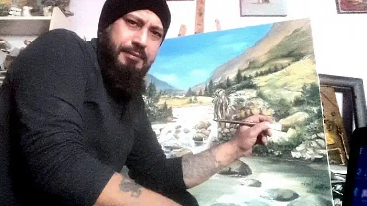 'Ressamın ilk kitabı çıktı'