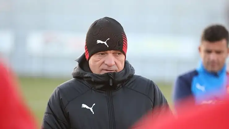'Rıza Çalımbay: ''Hakemler Sivasspor´a çok yanlış yapıyorlar'''