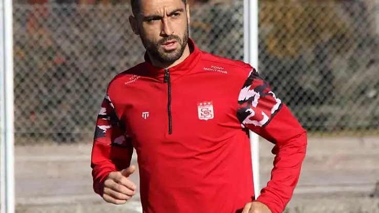 'Rıza Çalımbay: ''Sol bek almadan Uğur Çiftçi´yi bırakma şansımız yok'''