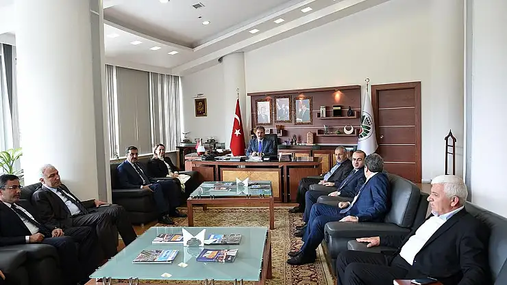 AK PARTİ MİLLETVEKİLİ ADAYLARI BAŞKAN ÇAKIR´I ZİYARET ETTİ