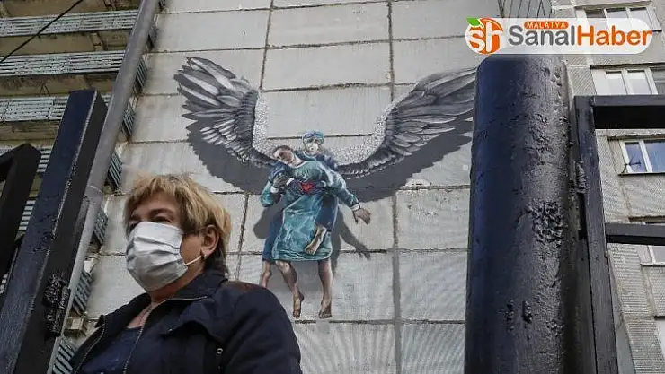 Rusya'da yeni tespit edilen vaka sayısı 9 binin altına düştü