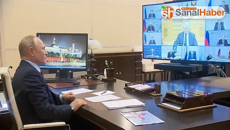 Rusya Devlet Başkanı Putin: 'En ufak bir hatayı vatandaşlarımızın hayatıyla öderiz'