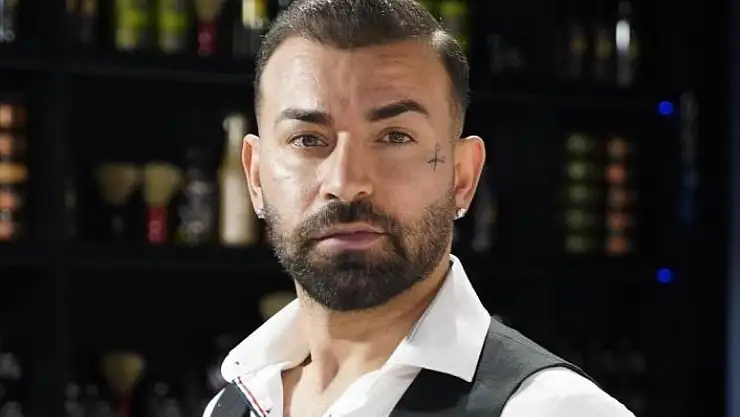 'Saç tasarım uzmanı Şenol Erdoğan: ''Saçlarınızı her gün değil gün aşırı yıkayın'''