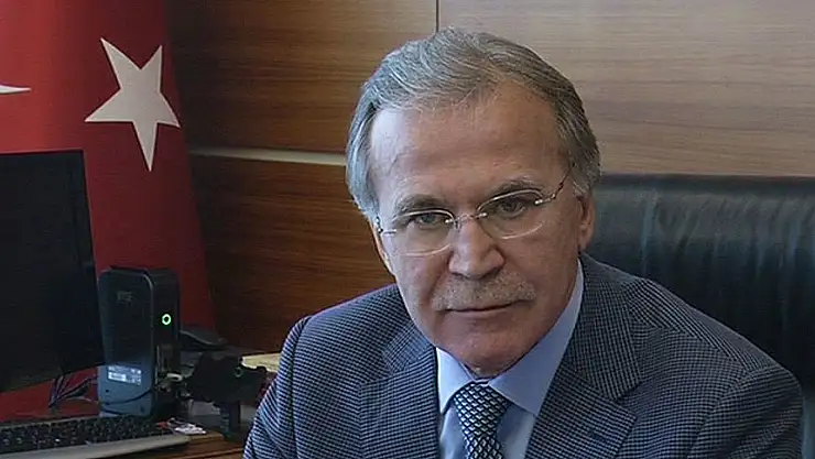 Siyasi partilerin kapatılmasına karşıyız