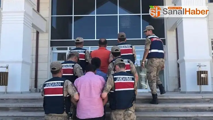 Sahte jandarmalar, gerçek jandarmadan kaçamadı
