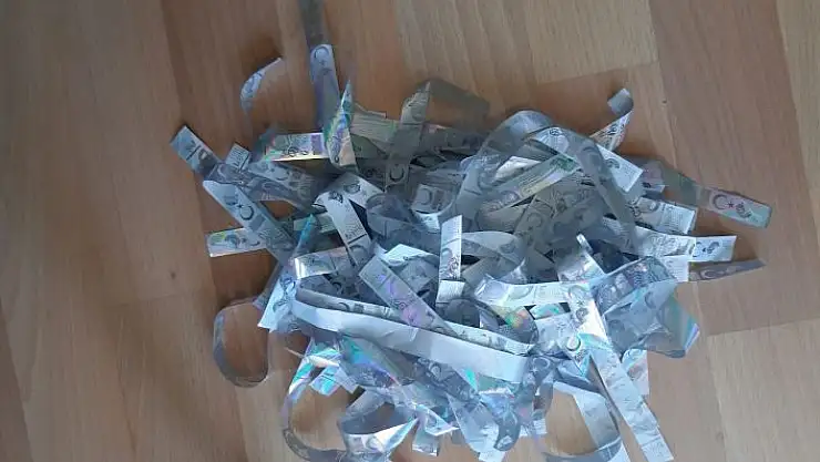 'Sahtecilik ve insan ticareti operasyonunda 3 gözaltı'