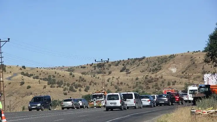 'Saman yüklü kamyon yanarak hurdaya döndü'