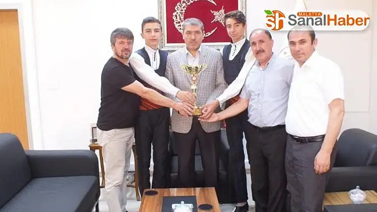 Şampiyon ekipten Müdür Tunç'a ziyaret
