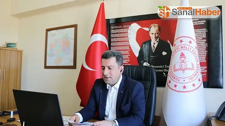 Savaşçı, öğretmenlerle video konferans görüşmesi yaptı