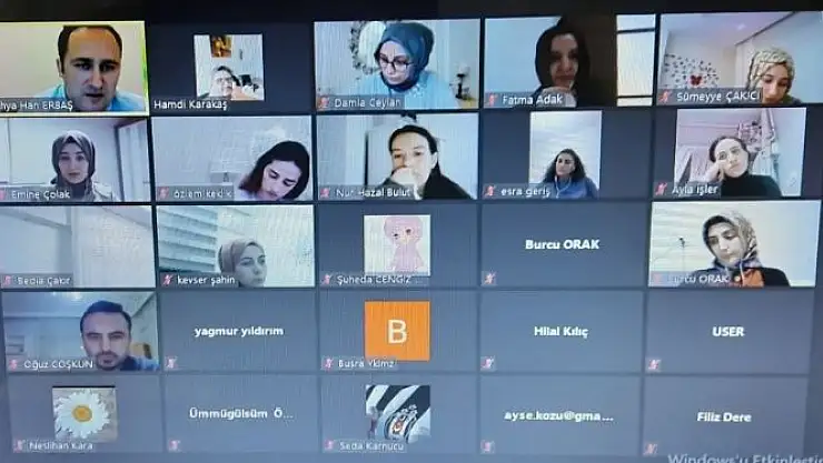 'SCÜ erken okuryazarlık ve gelişimi için online söyleşi düzenledi'