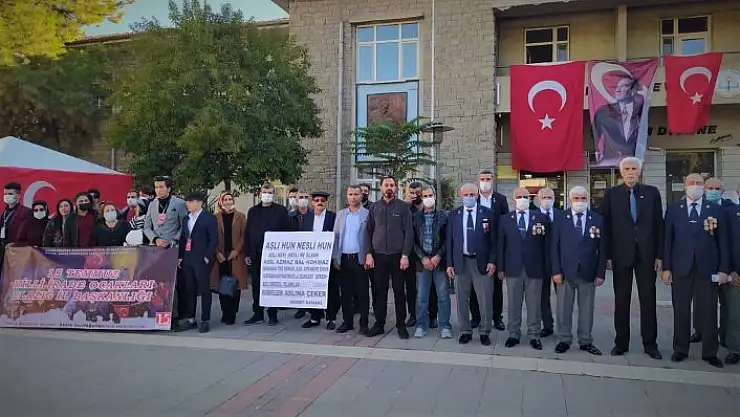 'Şehit aileleri ve gazilerden İYİ Partili Türkkan´a tepki'