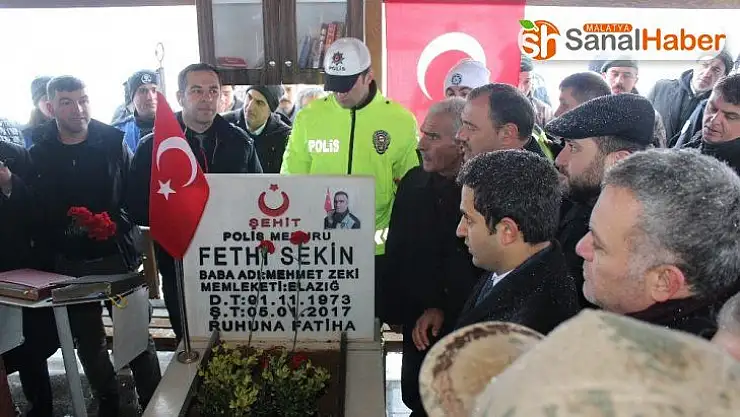 Şehit Fethi Sekin, şehadetinin 3. yılında kabri başında anıldı