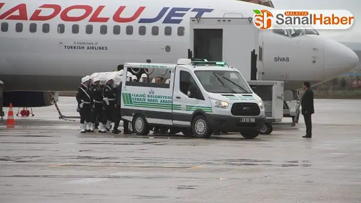 Şehit Müdür Yardımcısı Turan'ın naaşı memleketi Elazığ'a getirildi