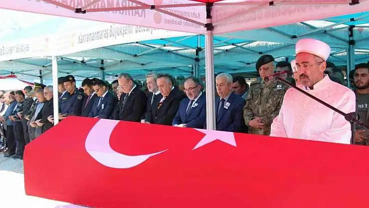 'Şehit sözleşmeli Er Fırat Canlı son yolculuğuna dualarla uğurlandı'